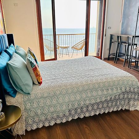 Blumare Arthouse Hotel Salerno Exterior foto